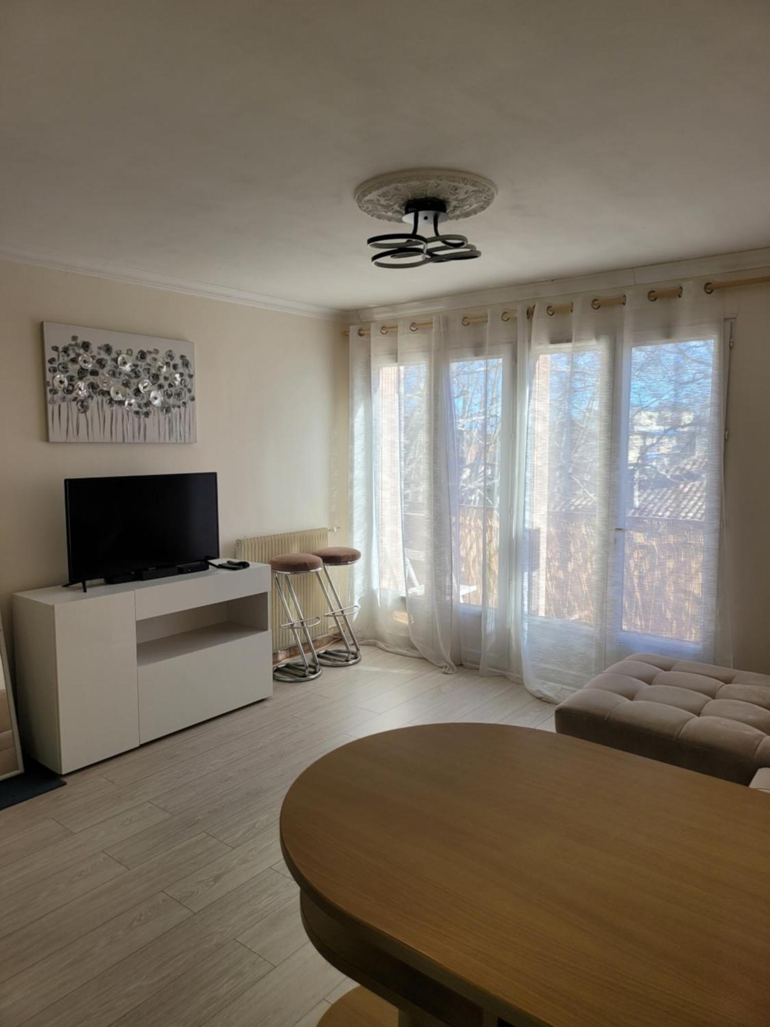 شقة Elegant Apparemment 60M2 Climatise أفينيون المظهر الخارجي الصورة